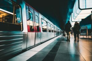 droits-voyageurs-chemin-fer-ce-que-vous-devez-savoir-vos-droits-passage-main